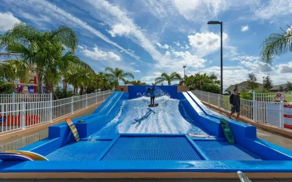 The Most Beautiful Vacation Homes 7 Miles to Disney