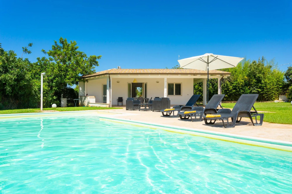 Villino Malva Large Private Pool AC WiFi