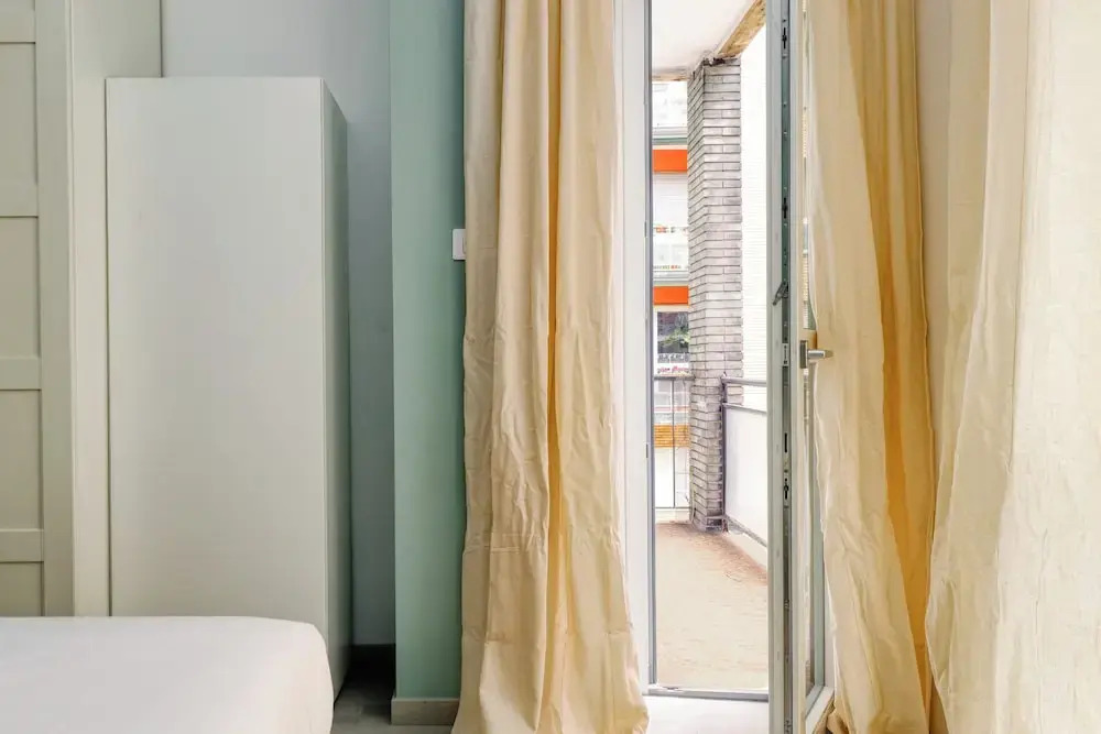 JOIVY Charming 2BR Flat near City Life