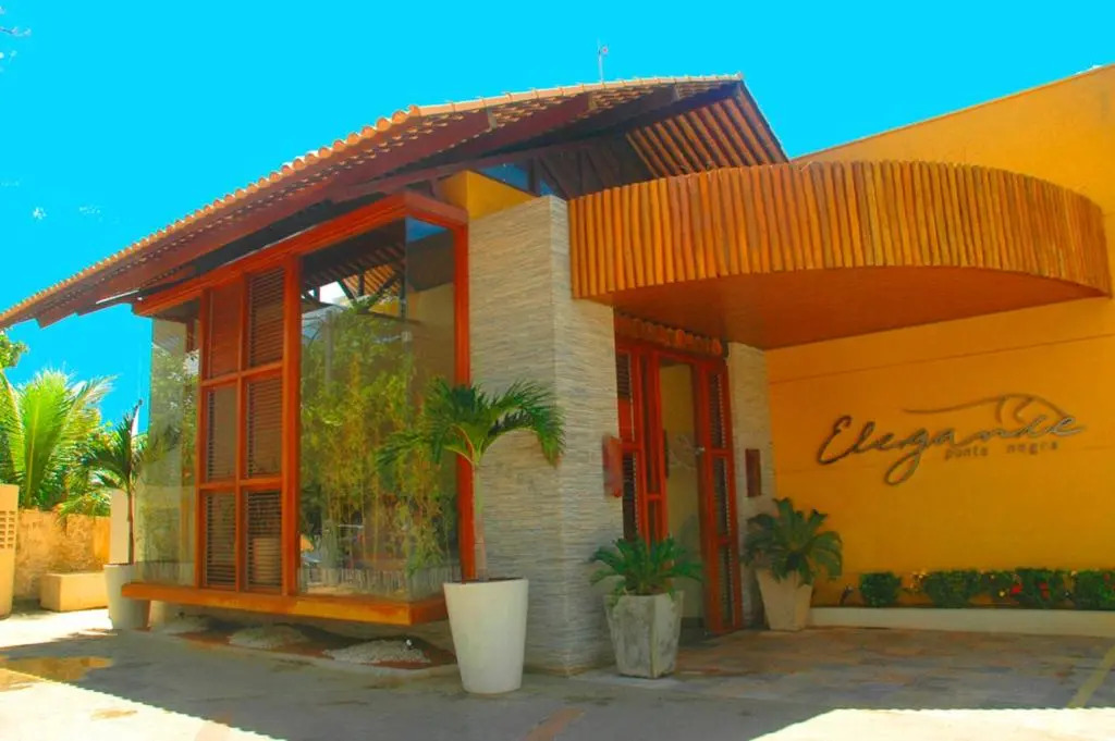 Apartamentos Pé na Areia