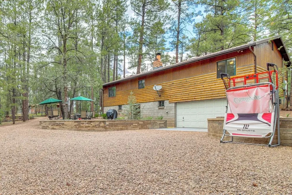 10 Mi to Show Low: Pinetop-lakeside Family Cabin!