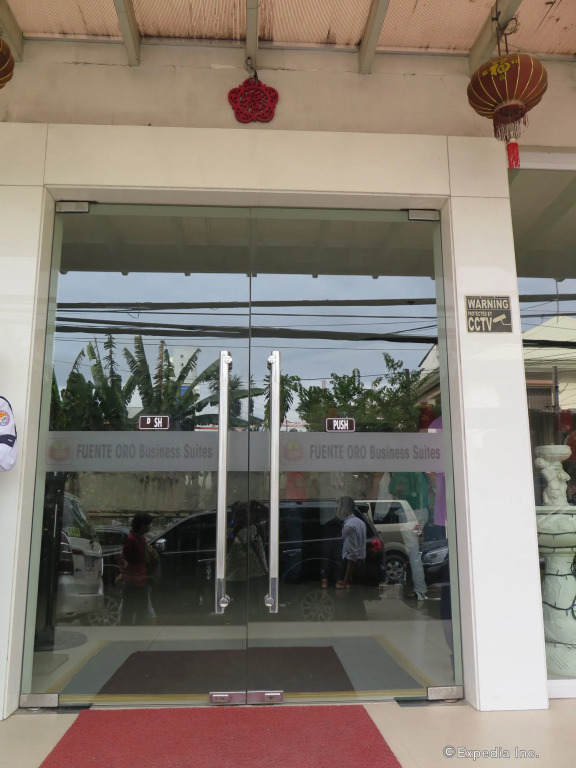 Fuente Oro Business Suites Cebu