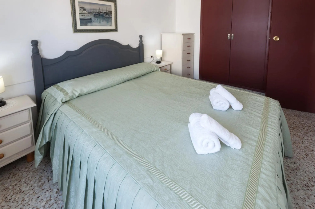 River - Apartment In Daimus. Free Wifi