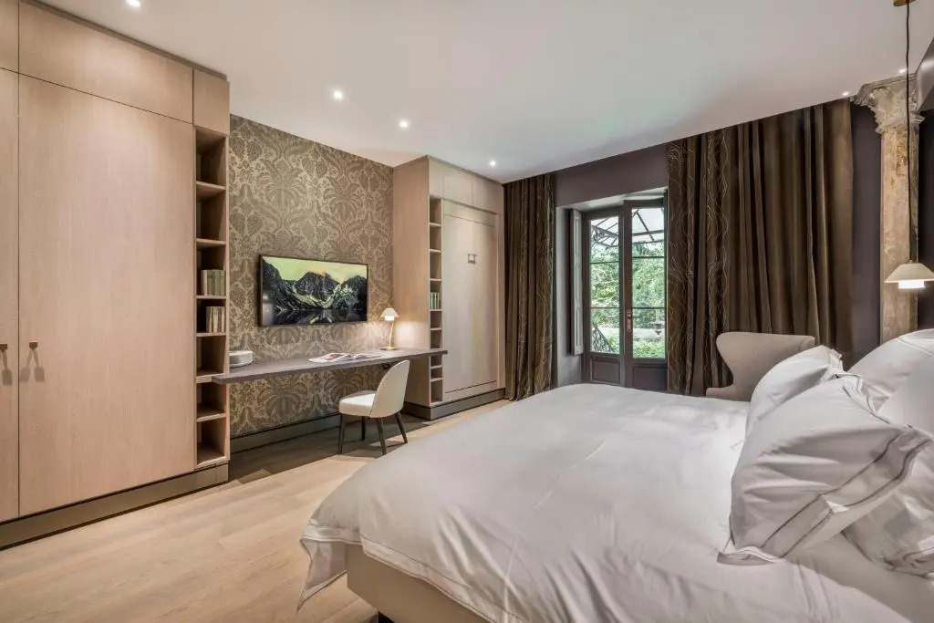 Les Suites de lIle Barbe
