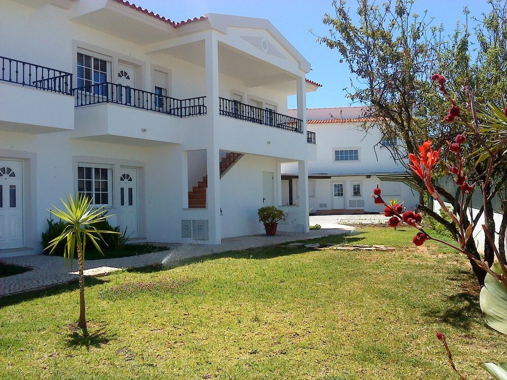 Remarkable 1-bed Apartment in Olhos de Agua
