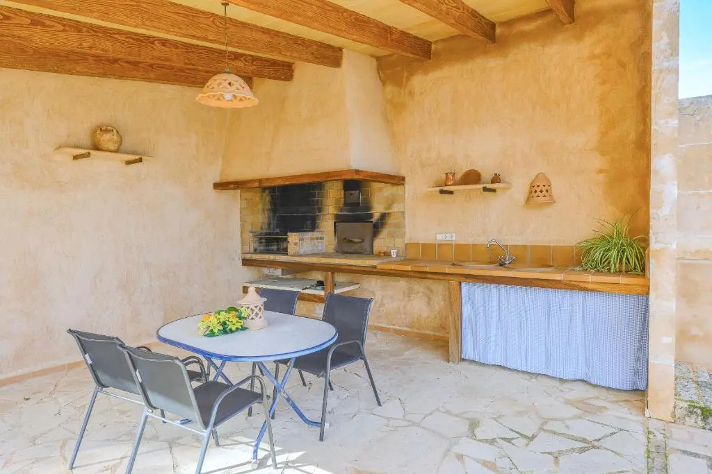 Mallorcan stone house Villa Matias