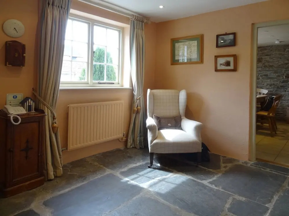 Ivy Cottage