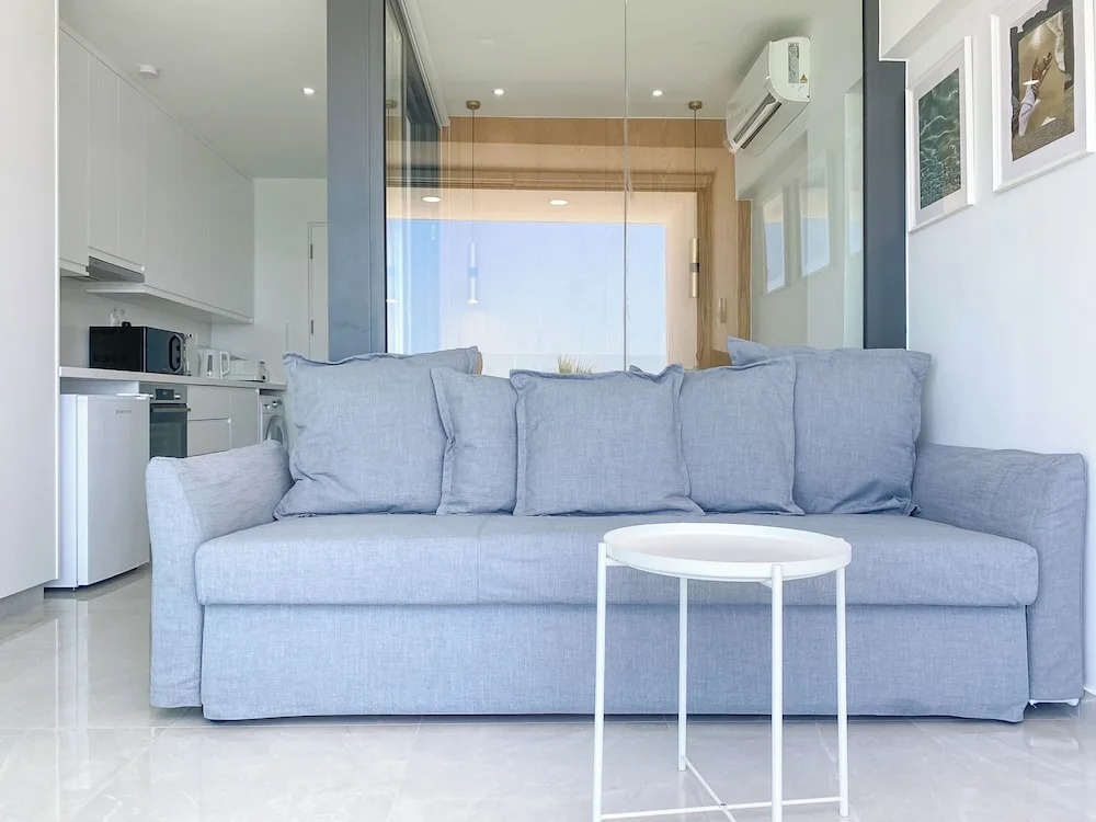 Phaedrus Living Marina Sea  214 Emerald
