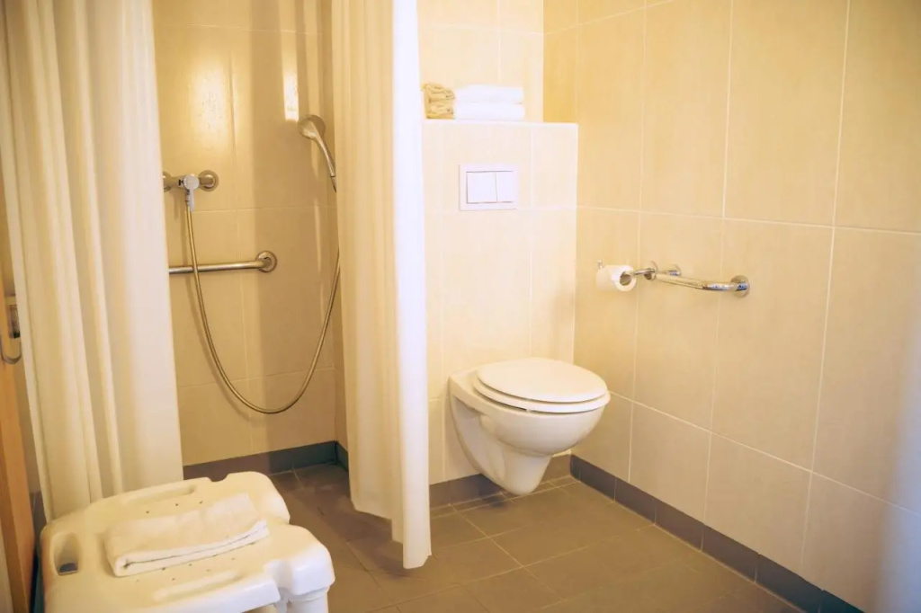 B&B HOTEL Metz Est Technopole Pôle Santé