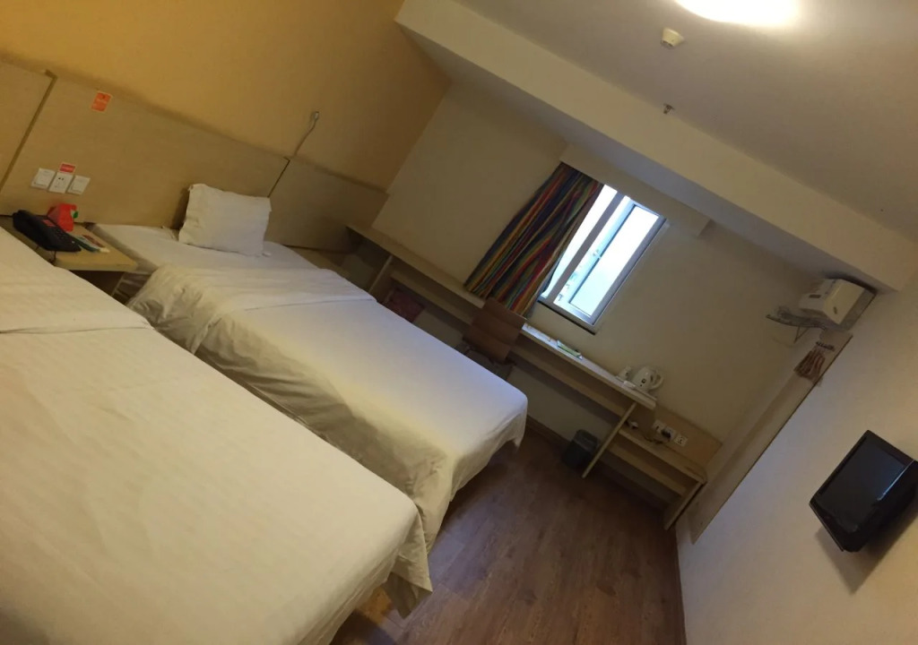 Jinhui Hotel