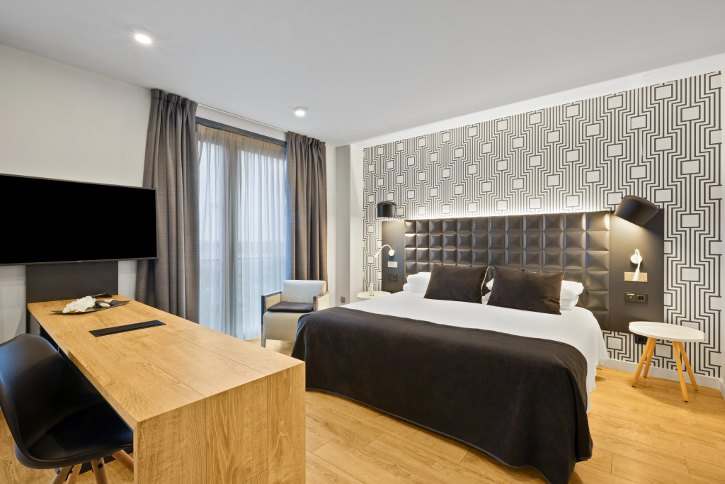Отель B&B Hotel Tarragona Valls