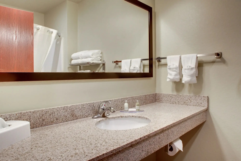 SureStay by Best Western Salem