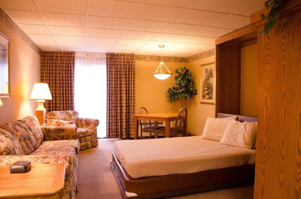 Mountain Laurel Resort