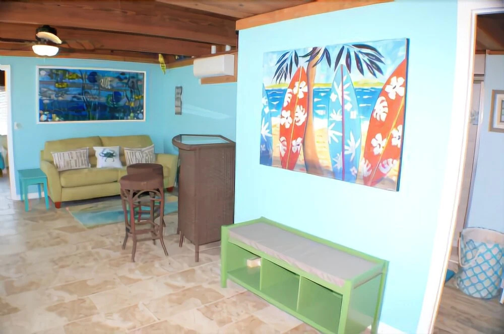 Blue Wave #46309 - 3 Br Home