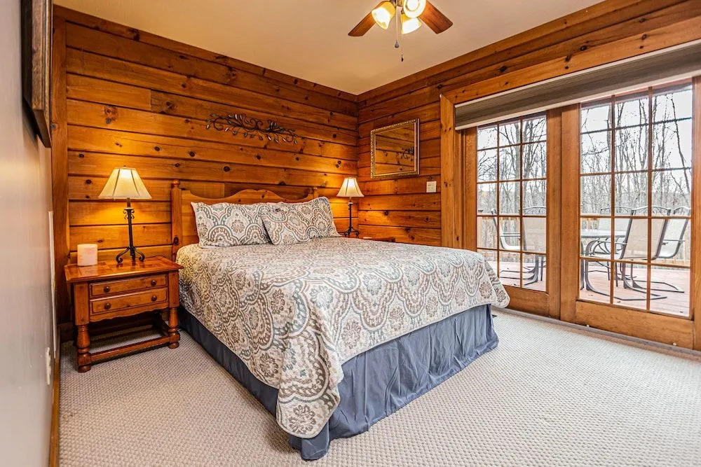 Rock Lodge Cabin