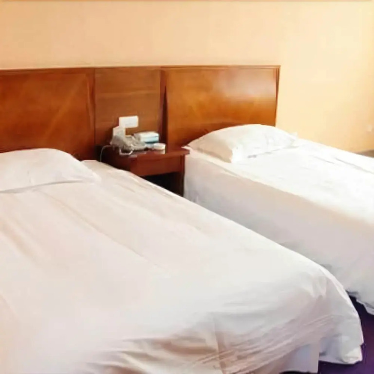Hua Feng Hotel