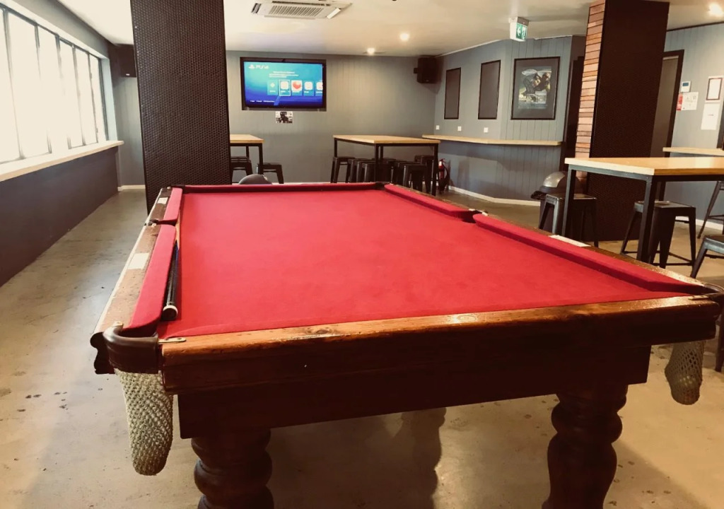 Down Under Hostels - Surfers Paradise
