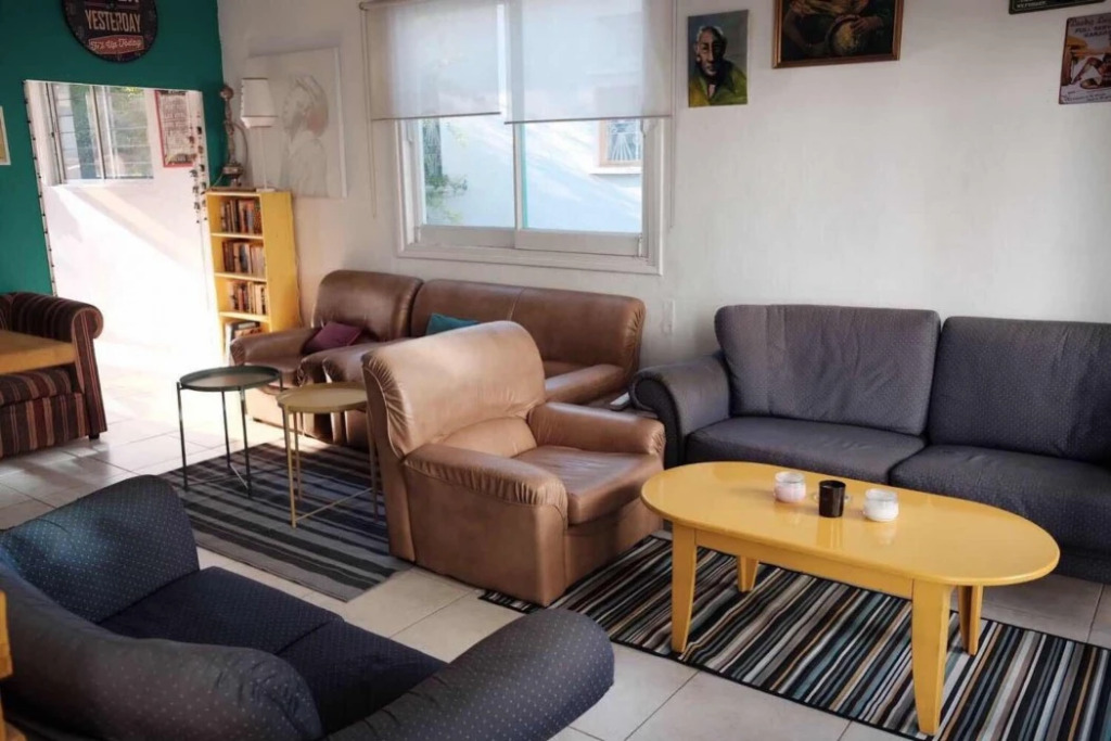 Lemongrass Hostel