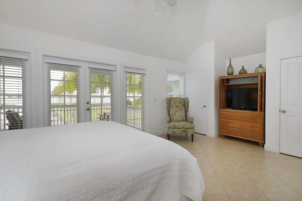 Waterfront luxury Villa 34 with sunset views and boat slip