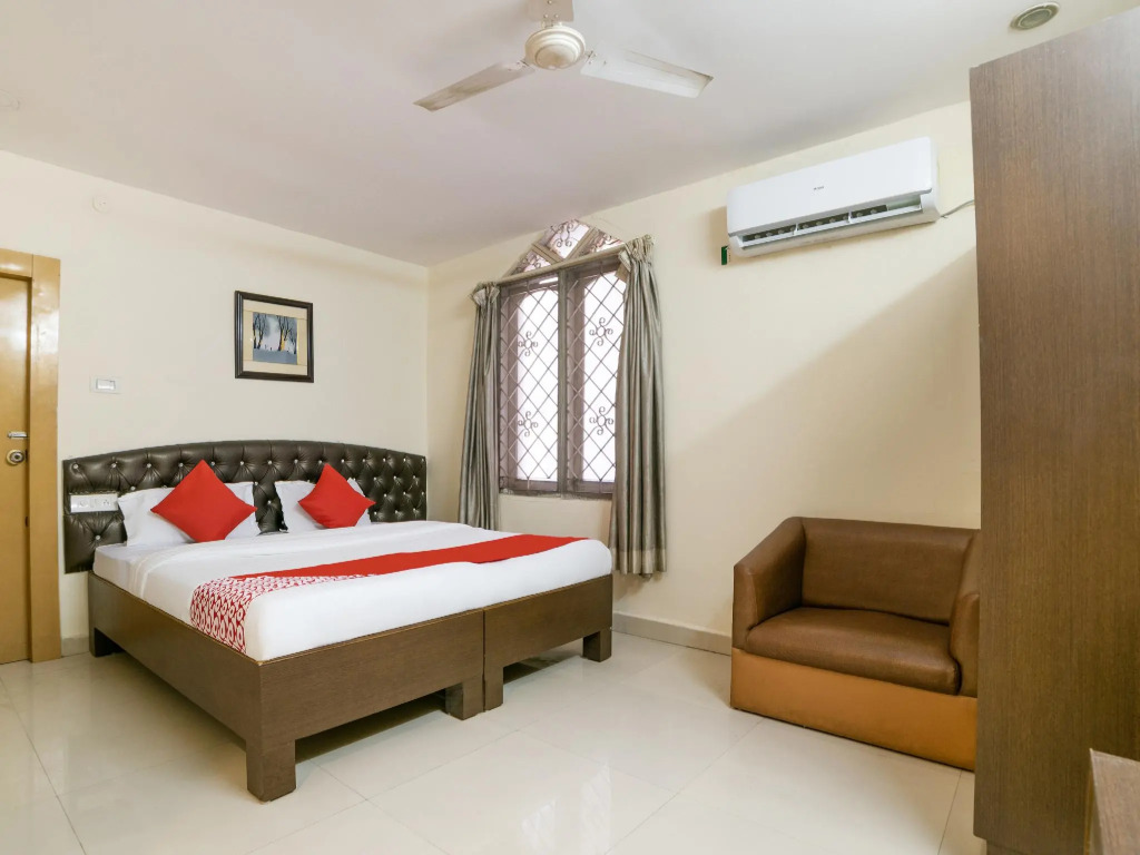 OYO 37946 hotel Sky blue