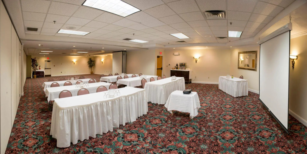Black Bear Inn, an Ascend Collection Hotel