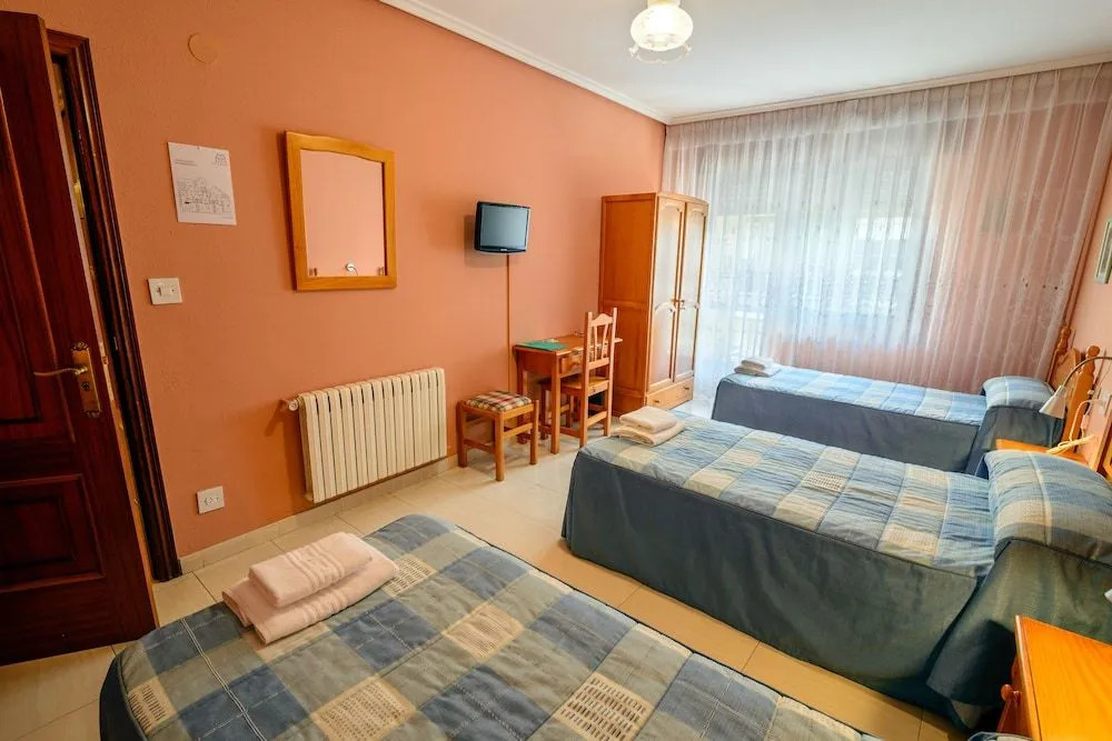 Hostal La Torre II