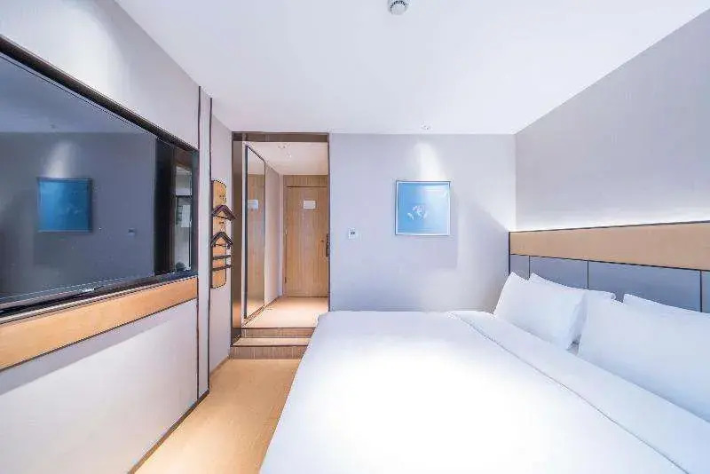 Ji Hotel (Shanghai People's Square, Nanjing Road)