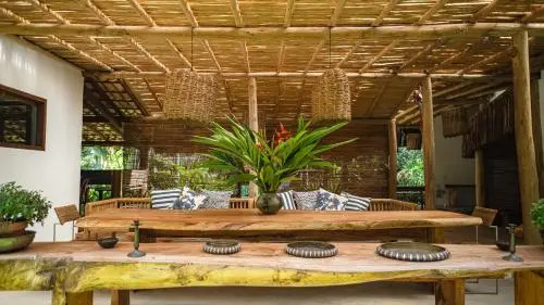 Viver Trancoso Chalés e Suítes