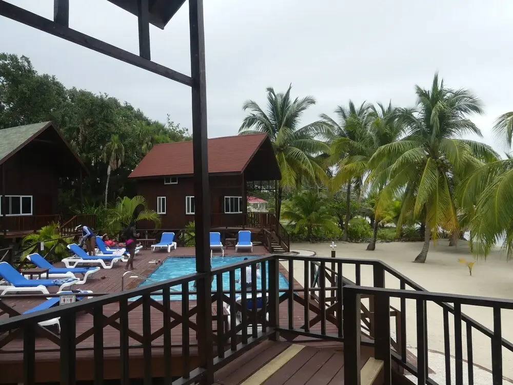 Green Parrot Beach Houses and Resort
