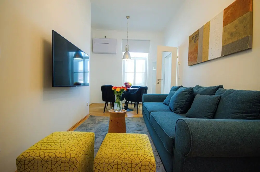 Charming Historical Apartments Near City Centre