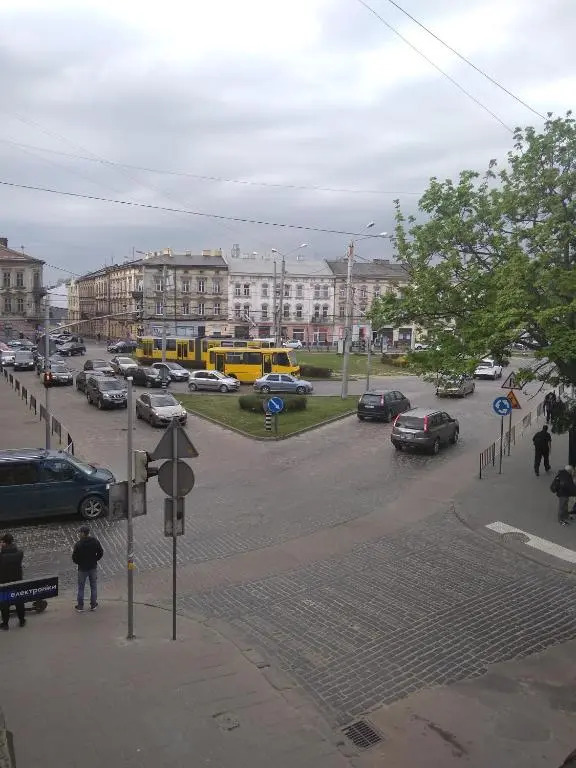 Apartment near the train station