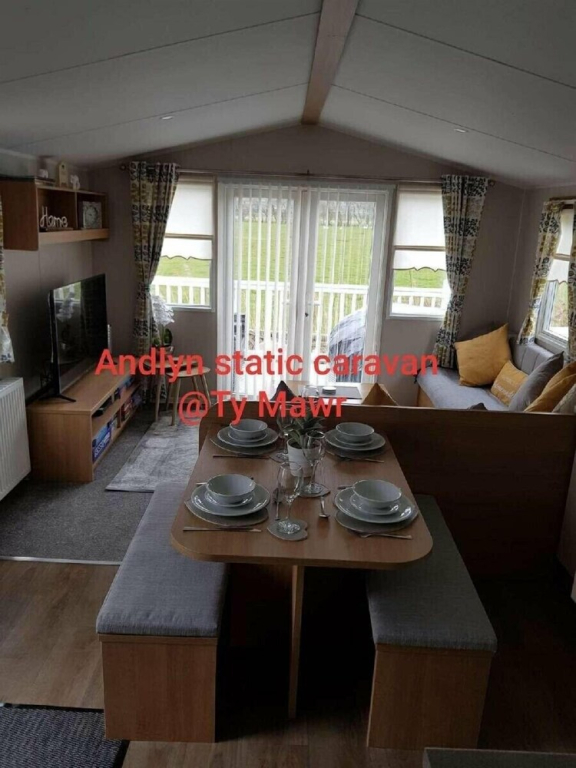 Ty Mawr Holiday Park - Holiday Accommodation 9766