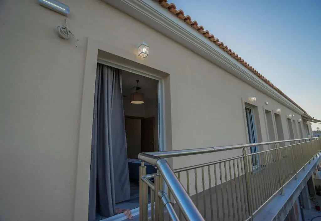 Katsaros Luxury Apts 5min walk to beach