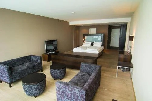 aika seaside living hotel