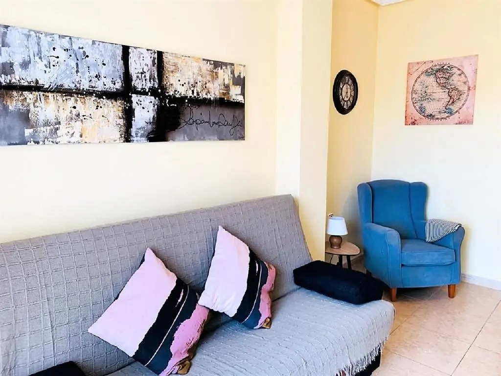 Catalina Apartment Torrevieja 300m to the sea