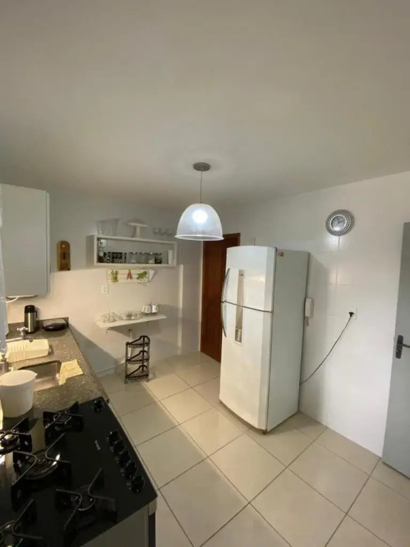 Amplo Apartamento Guarapari - Praia do Morro- Edifício San Martin -Decorado- LOCALIZAÇÃO IMBATÍVEL - Em frente a Supermercado e farmacia - Praia Center - 3 quartos - Internet - Vaga de estacionamento