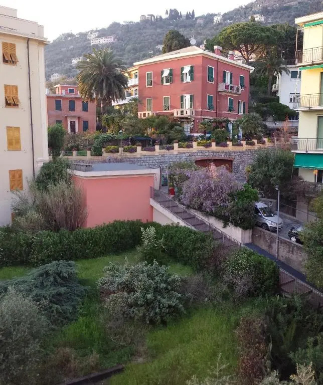 Camera Sopra Il Parco a 2 Passi Dal Mare