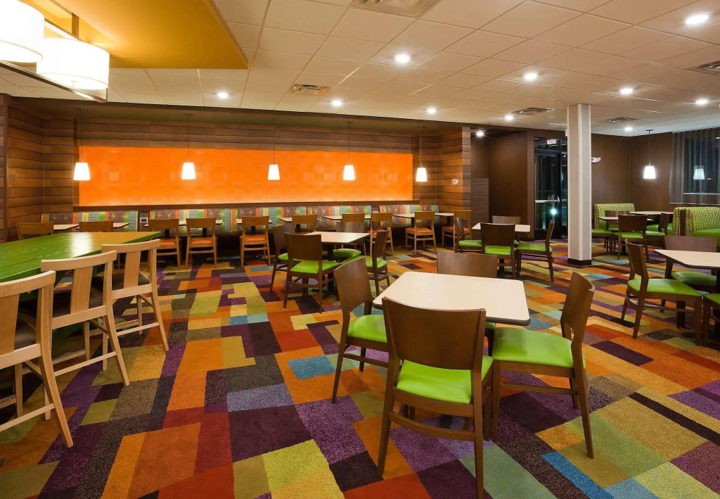 Fairfield Inn & Suites by Marriott St. Paul Northeast