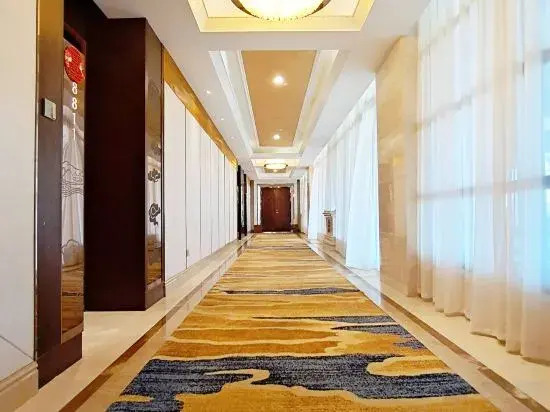 Diannan Phoenix Hotel