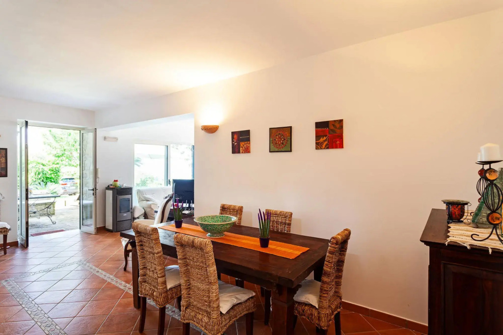 AMORE RENTALS - Villa The Stone on the Sea