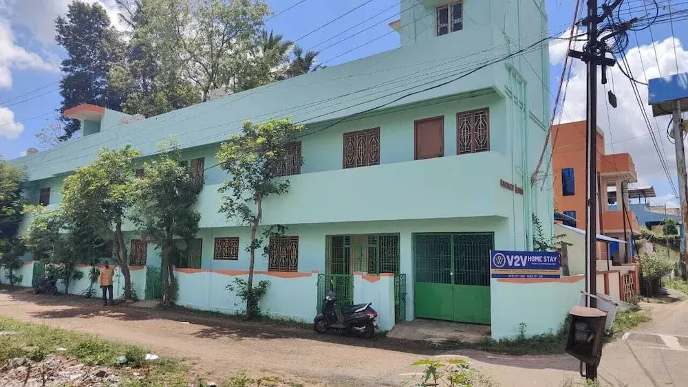 V2V Home stay