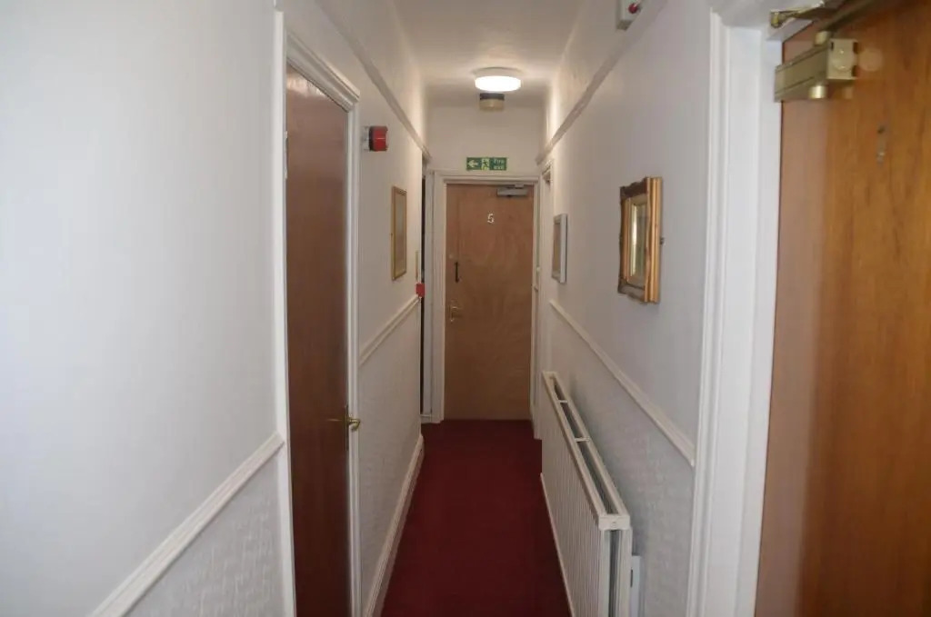 Lady Hamilton Inn