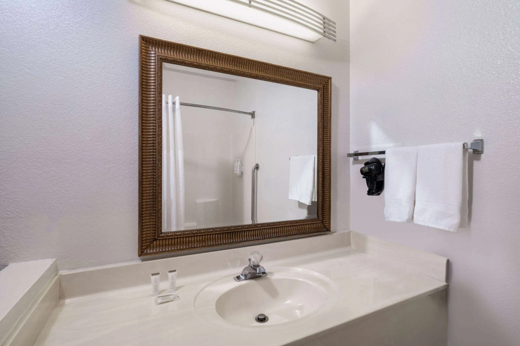 Travelodge by Wyndham Globe AZ
