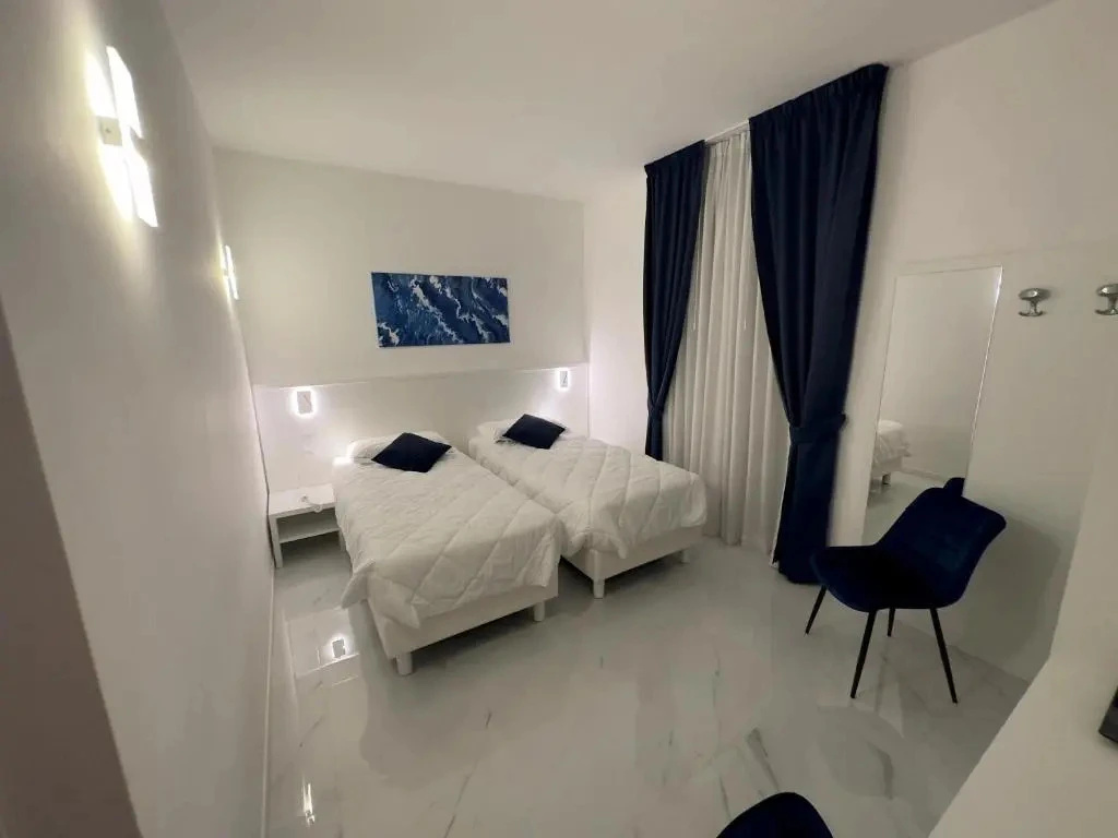 Hotel Smart Cruise