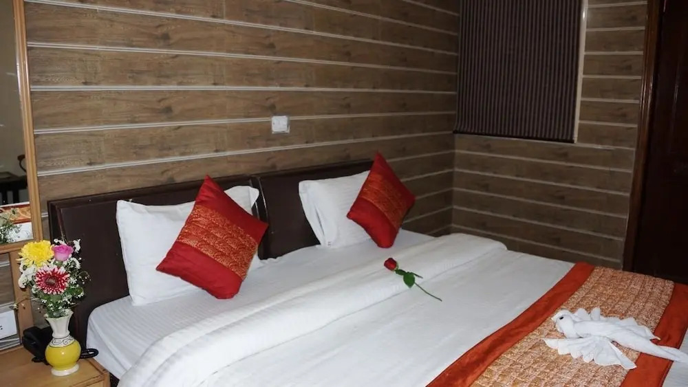 Maxfort Airport Hotel