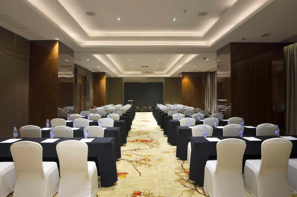Honder International Hotel