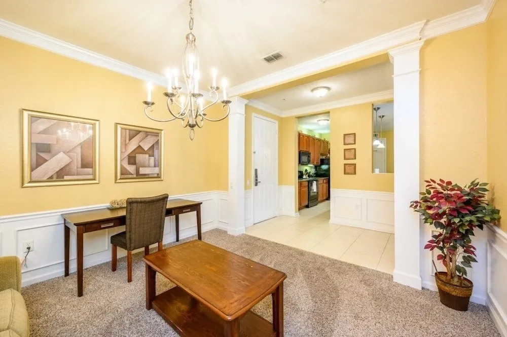 2 Bedroom Premium [cdc Compliant] L 2006 Condo