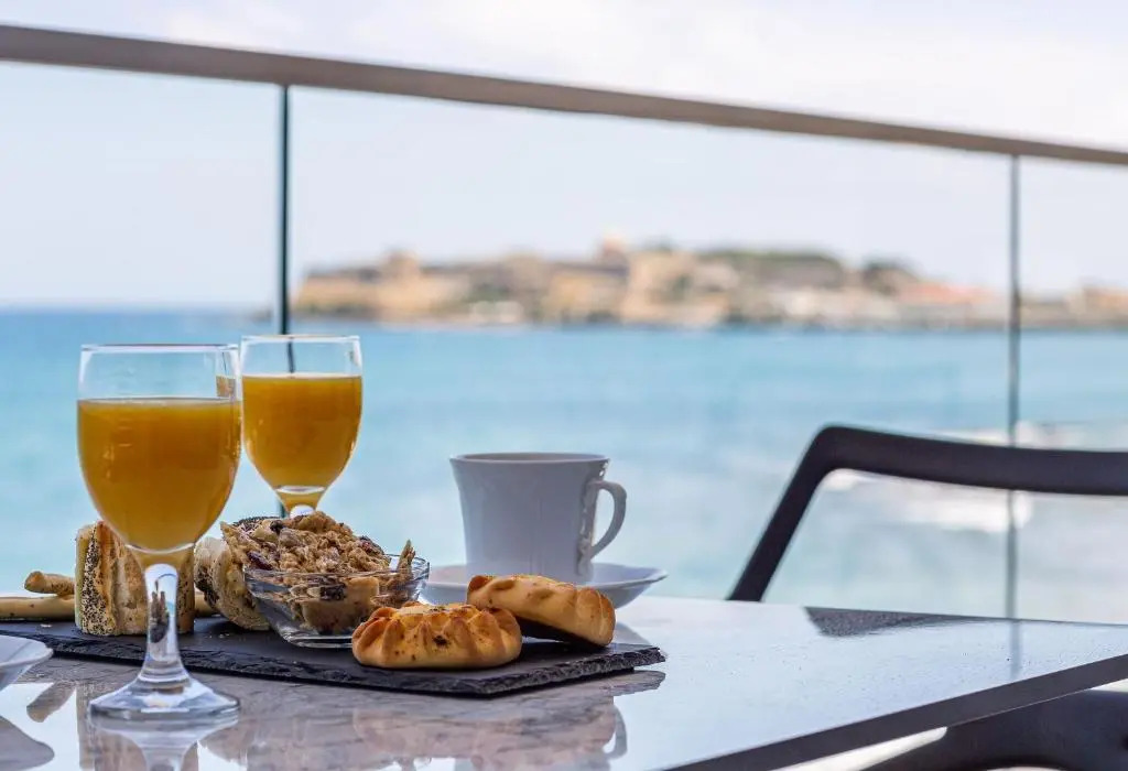 North Coast Seaside Suites