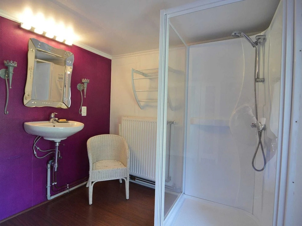 Cottage With Covered Swimming Pool, in a Quiet Location, Less Than 10km From La Roche