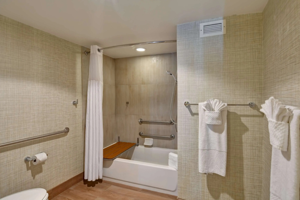 Embassy Suites by Hilton Miami International Airport